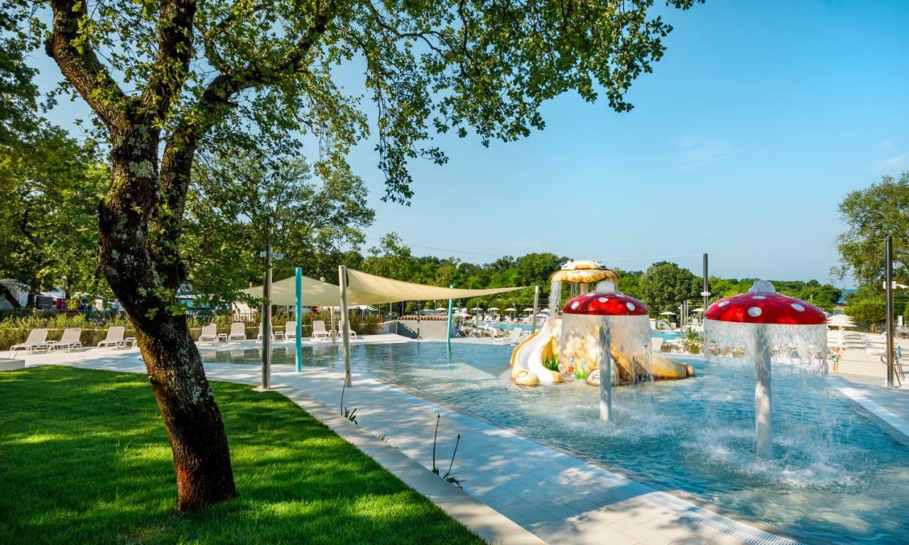 Aminess Maravea Camping Resort Holiday Homes Novigrad Istria エクステリア 写真
