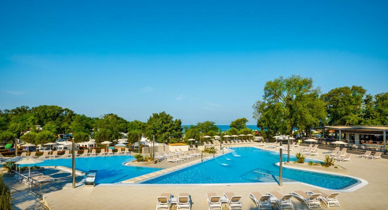 Aminess Maravea Camping Resort Holiday Homes Novigrad Istria エクステリア 写真