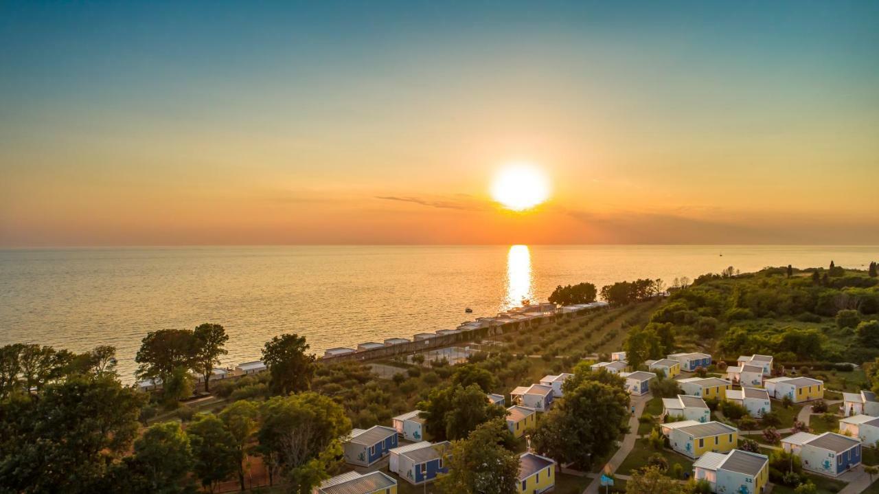 Aminess Maravea Camping Resort Holiday Homes Novigrad Istria エクステリア 写真
