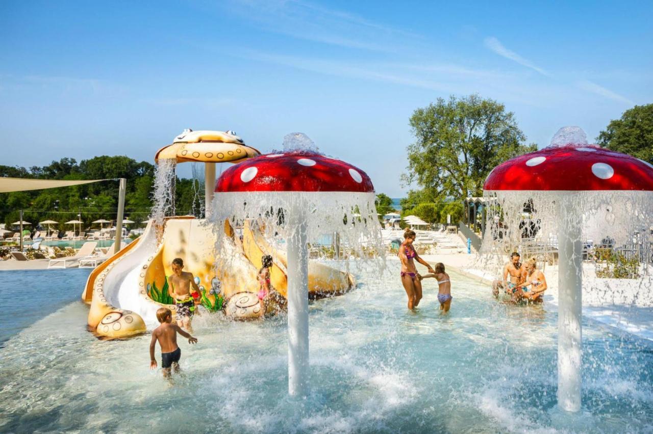 Aminess Maravea Camping Resort Holiday Homes Novigrad Istria エクステリア 写真