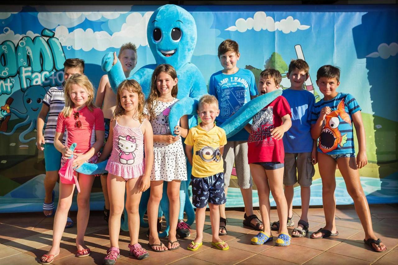 Aminess Maravea Camping Resort Holiday Homes Novigrad Istria エクステリア 写真