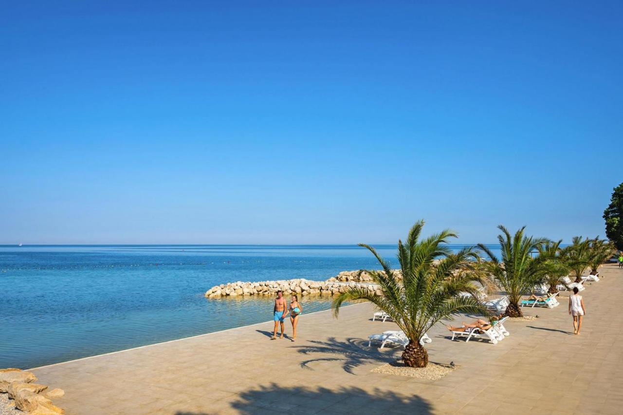 Aminess Maravea Camping Resort Holiday Homes Novigrad Istria エクステリア 写真